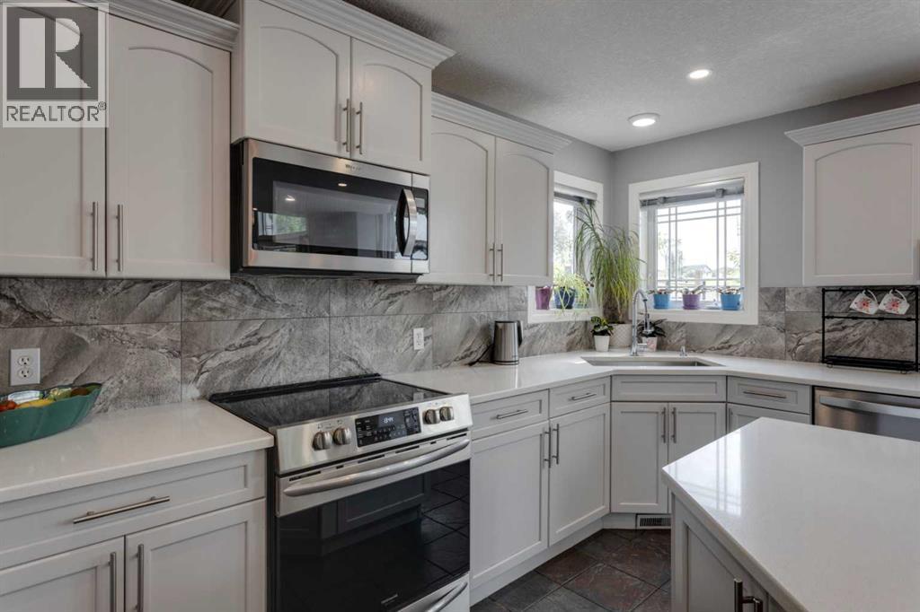 Single Family House for Sale in  Panamount Close NW Panorama Hills Calgary 