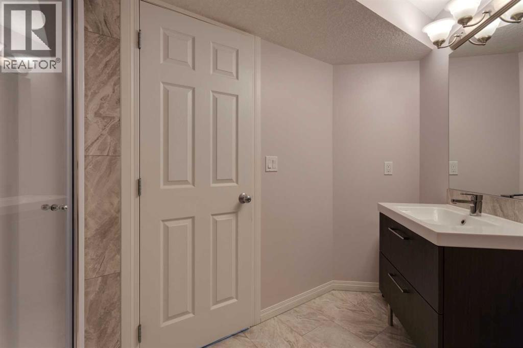 Single Family House for Sale in  Panamount Close NW Panorama Hills Calgary 