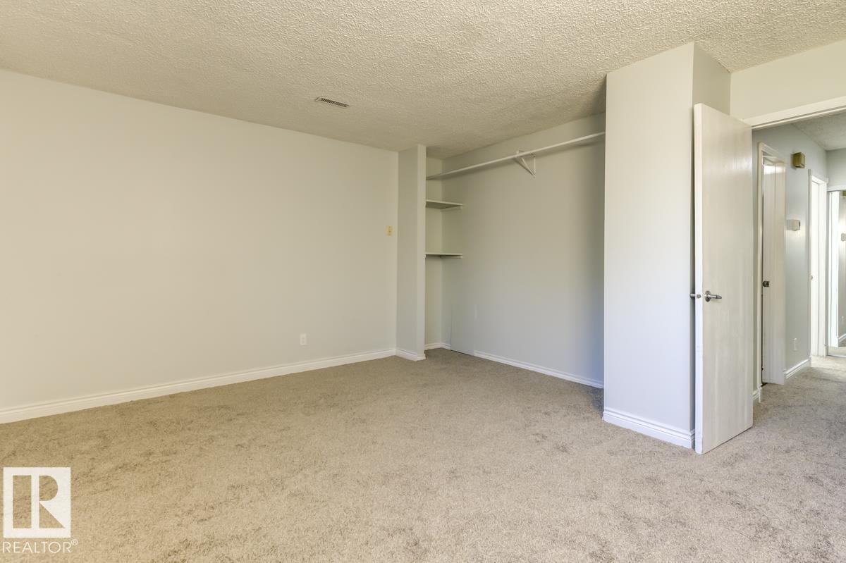 Photo 19 of 62 6220 172 St Nw, Edmonton AB