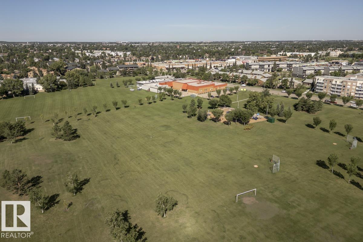 Photo 14 of 62 6220 172 St Nw, Edmonton AB