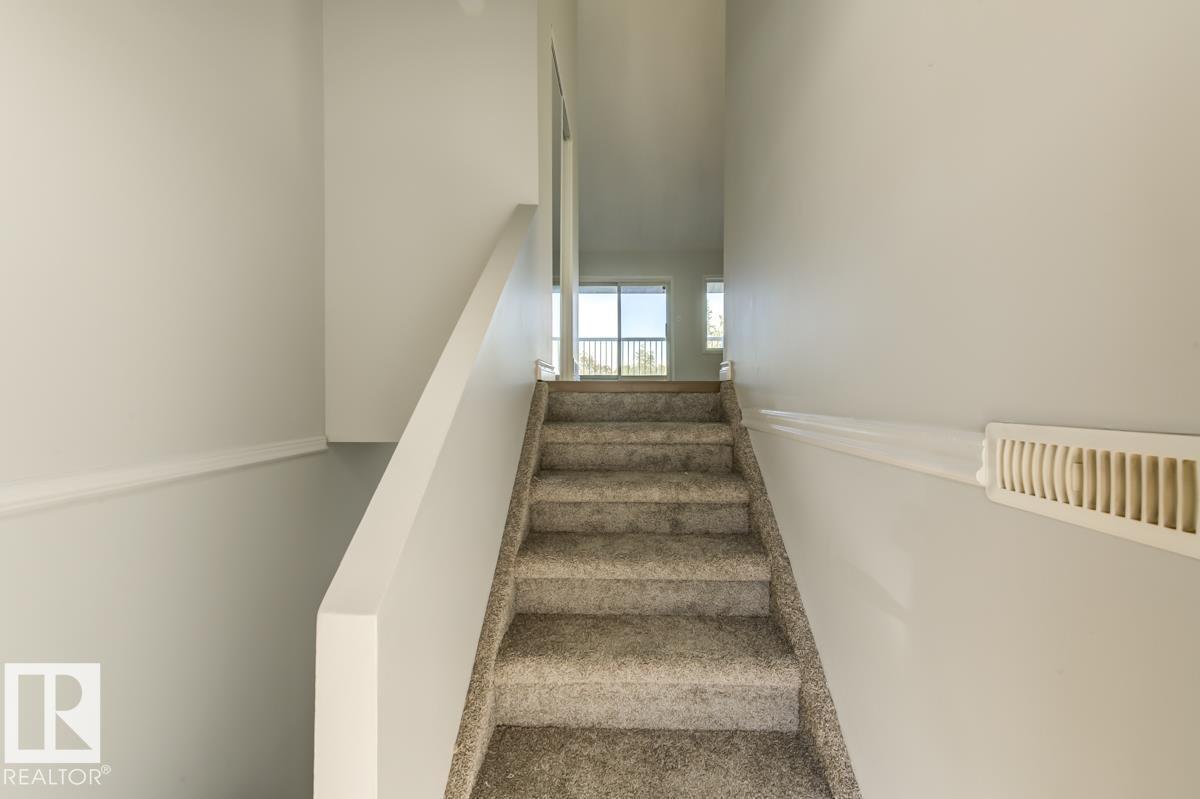 Photo 11 of 62 6220 172 St Nw, Edmonton AB