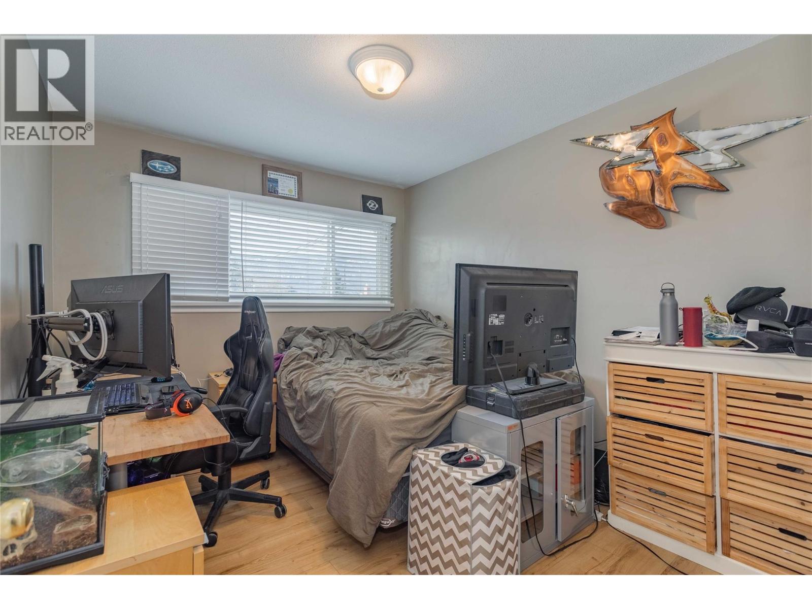  885 Walrod Street, Kelowna