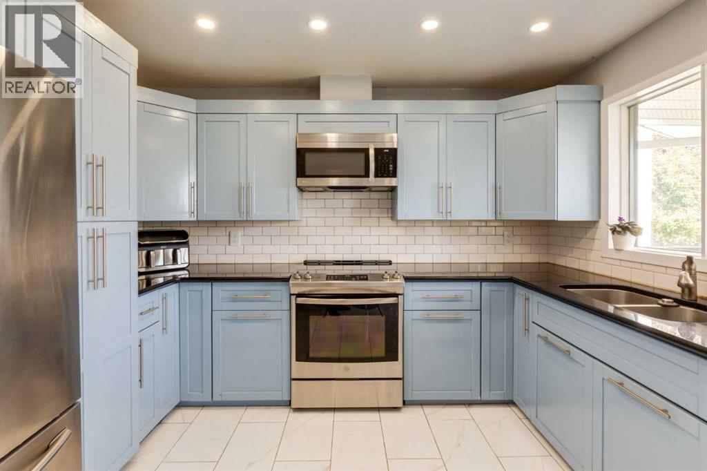 Single Family House for Sale in  Millrise Drive SW Millrise Calgary 
