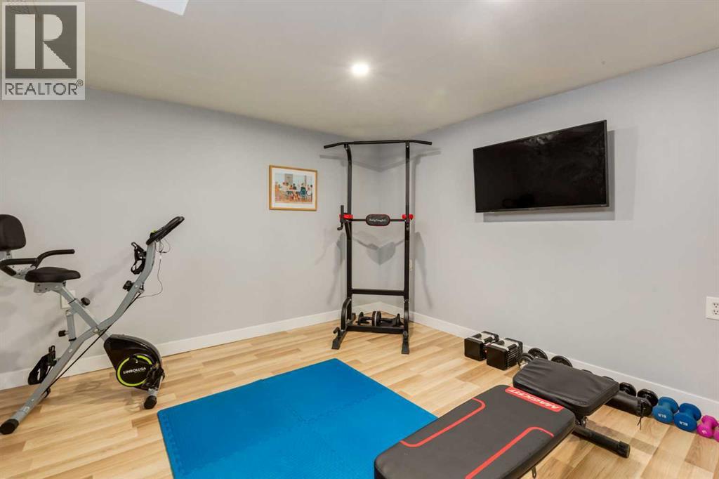 Single Family House for Sale in  Millrise Drive SW Millrise Calgary 