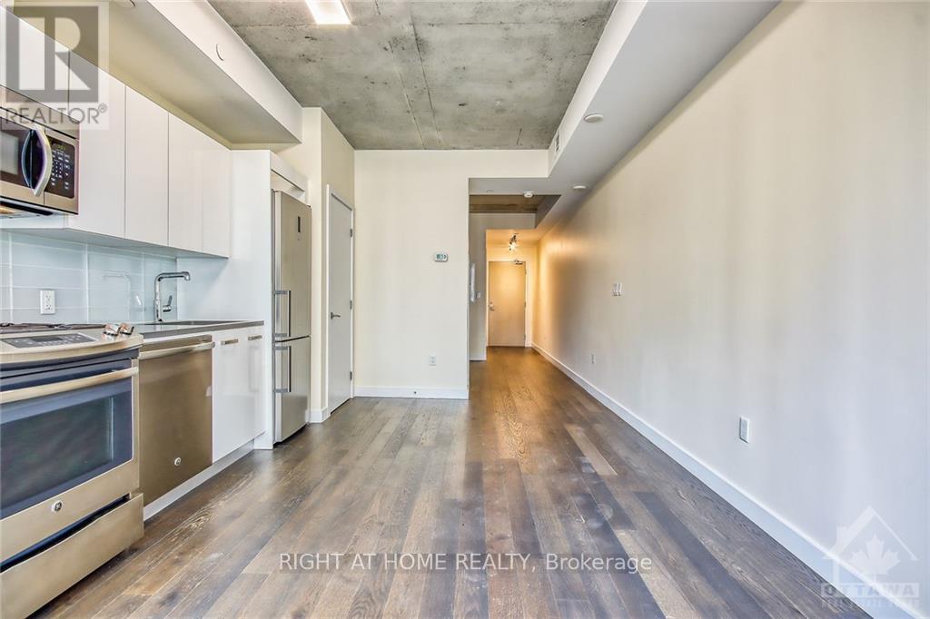 Photo 8 of 1109 224 Lyon Street N, Ottawa ON