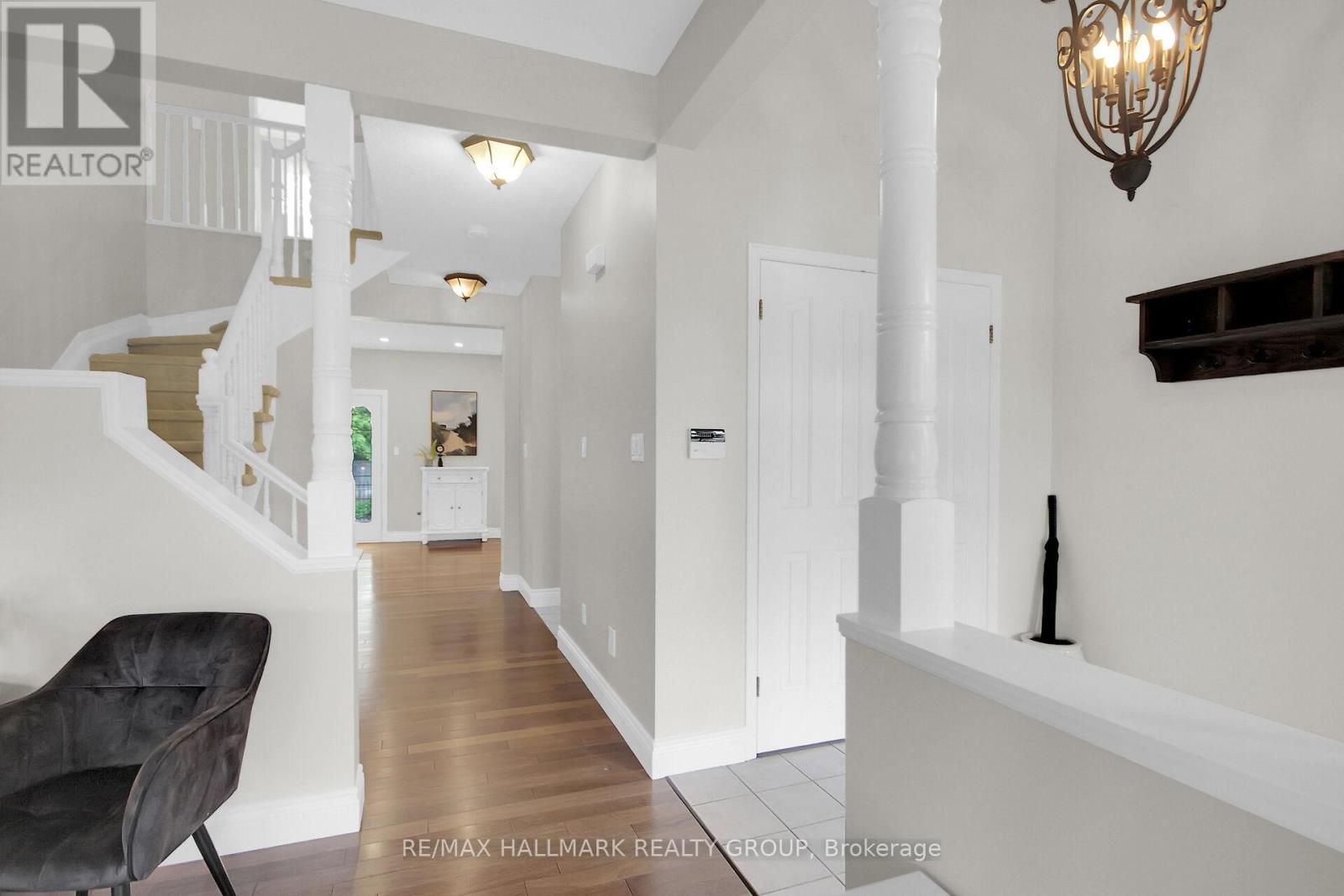 Photo 11 of 31 Kyle Avenue, Ottawa ON