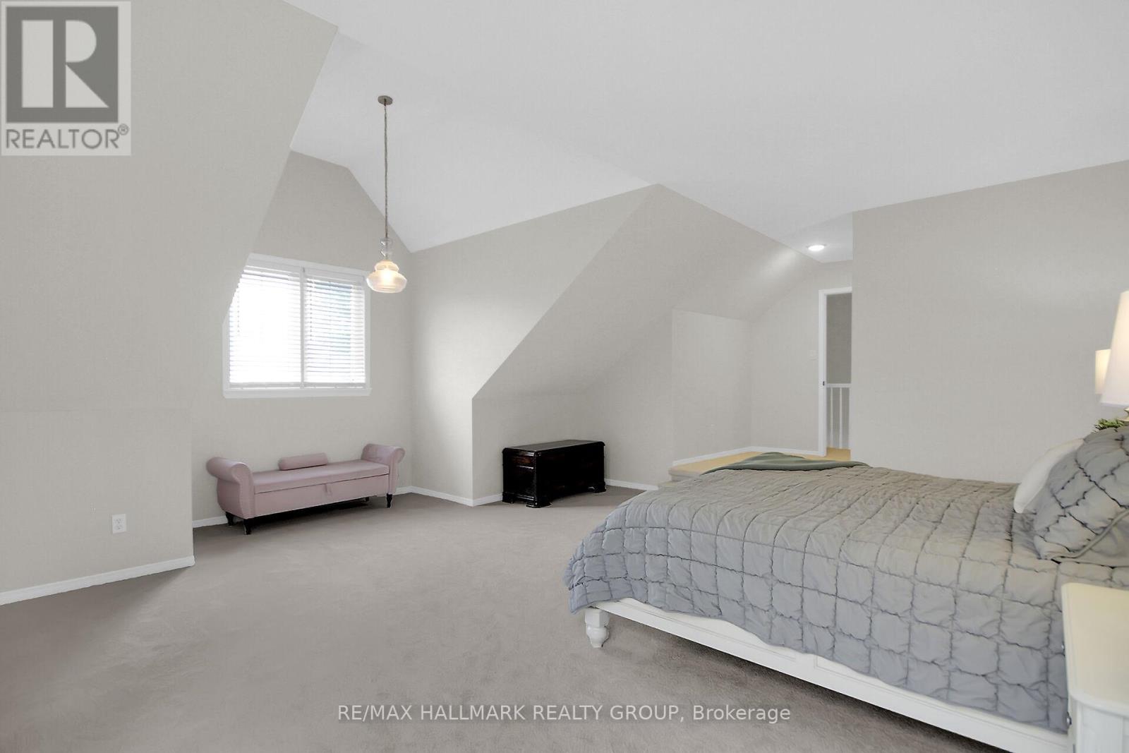 Photo 24 of 31 Kyle Avenue, Ottawa ON