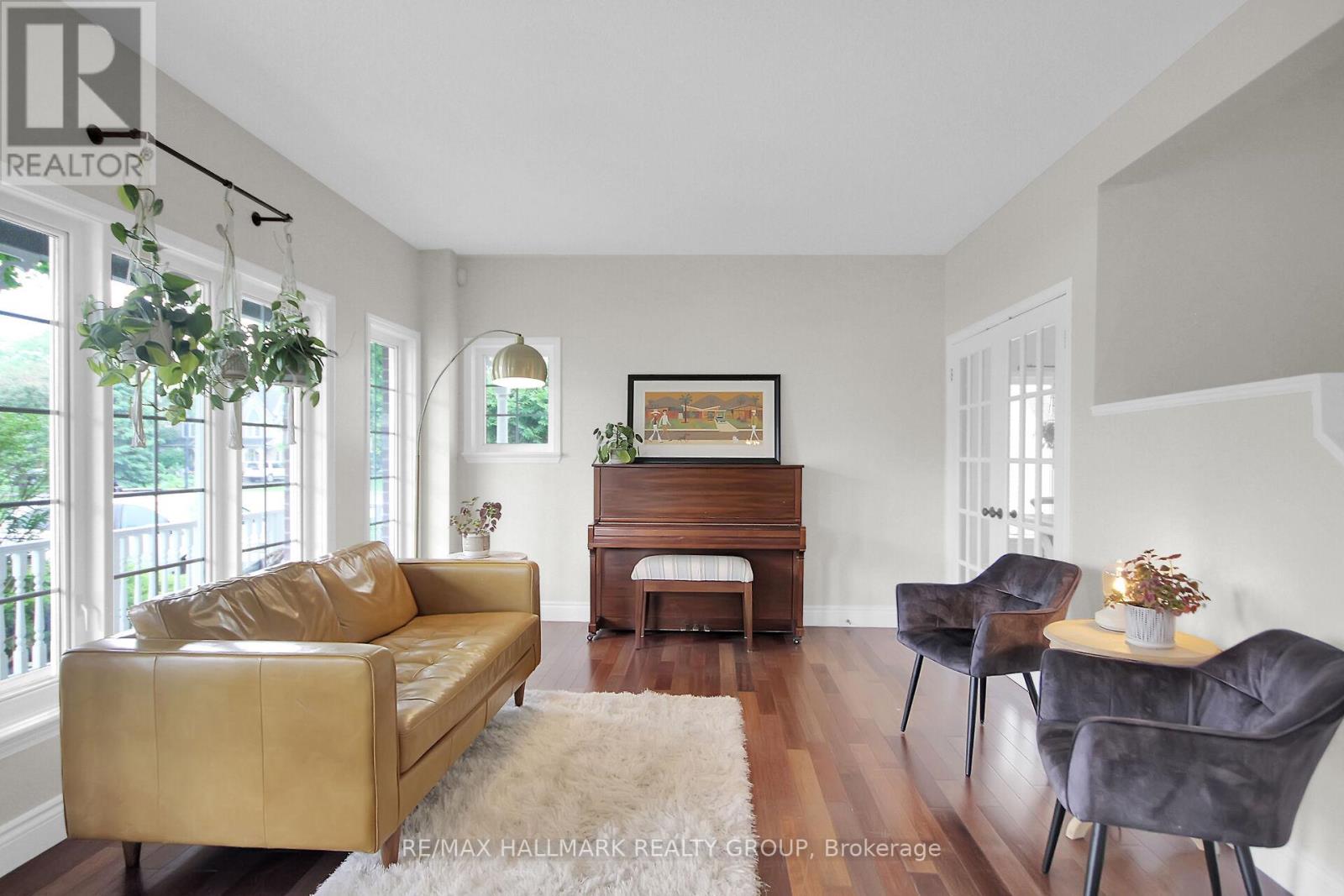 Photo 8 of 31 Kyle Avenue, Ottawa ON