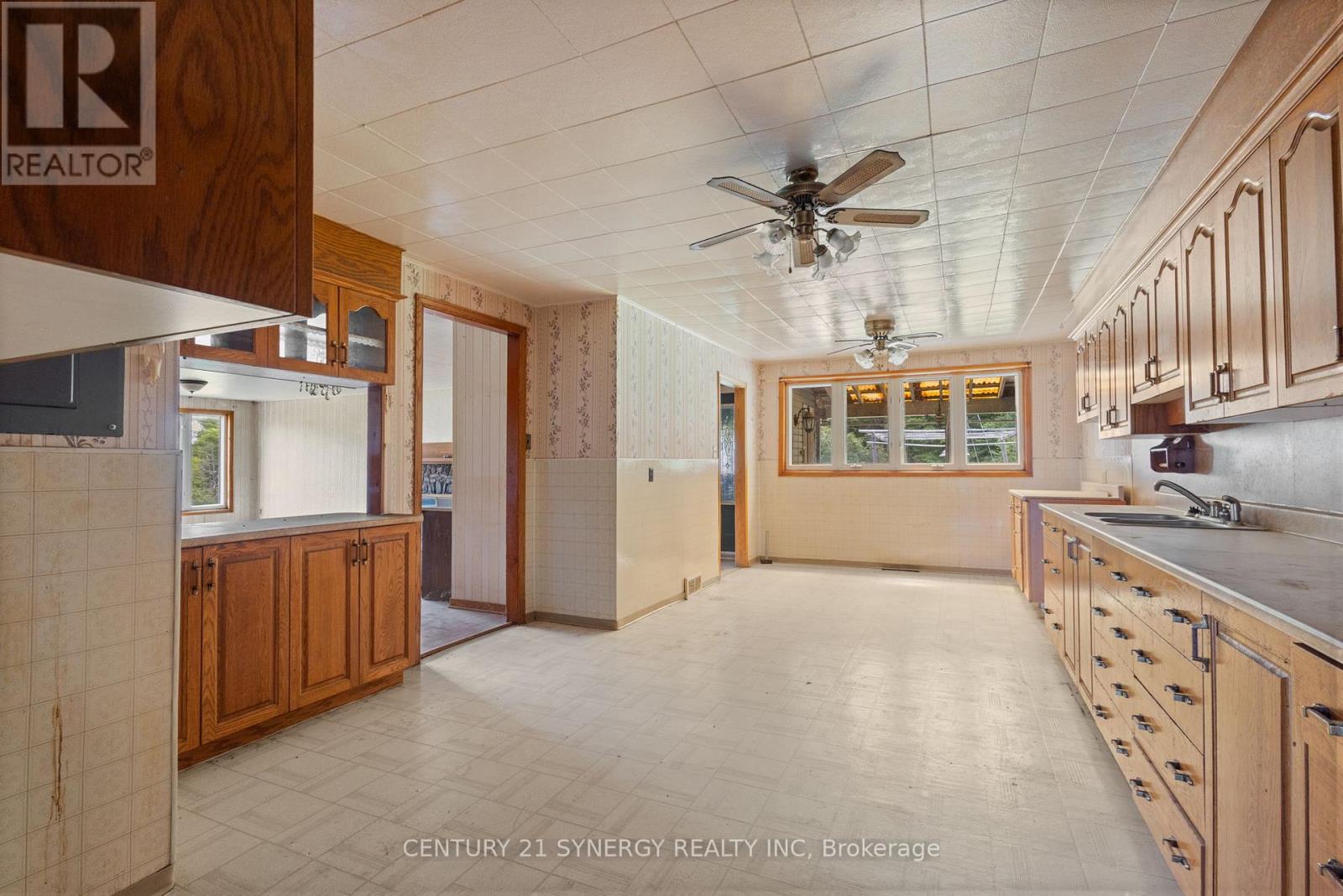 Photo 31 of 1197 Hwy 132 Road, Admaston Bromley ON