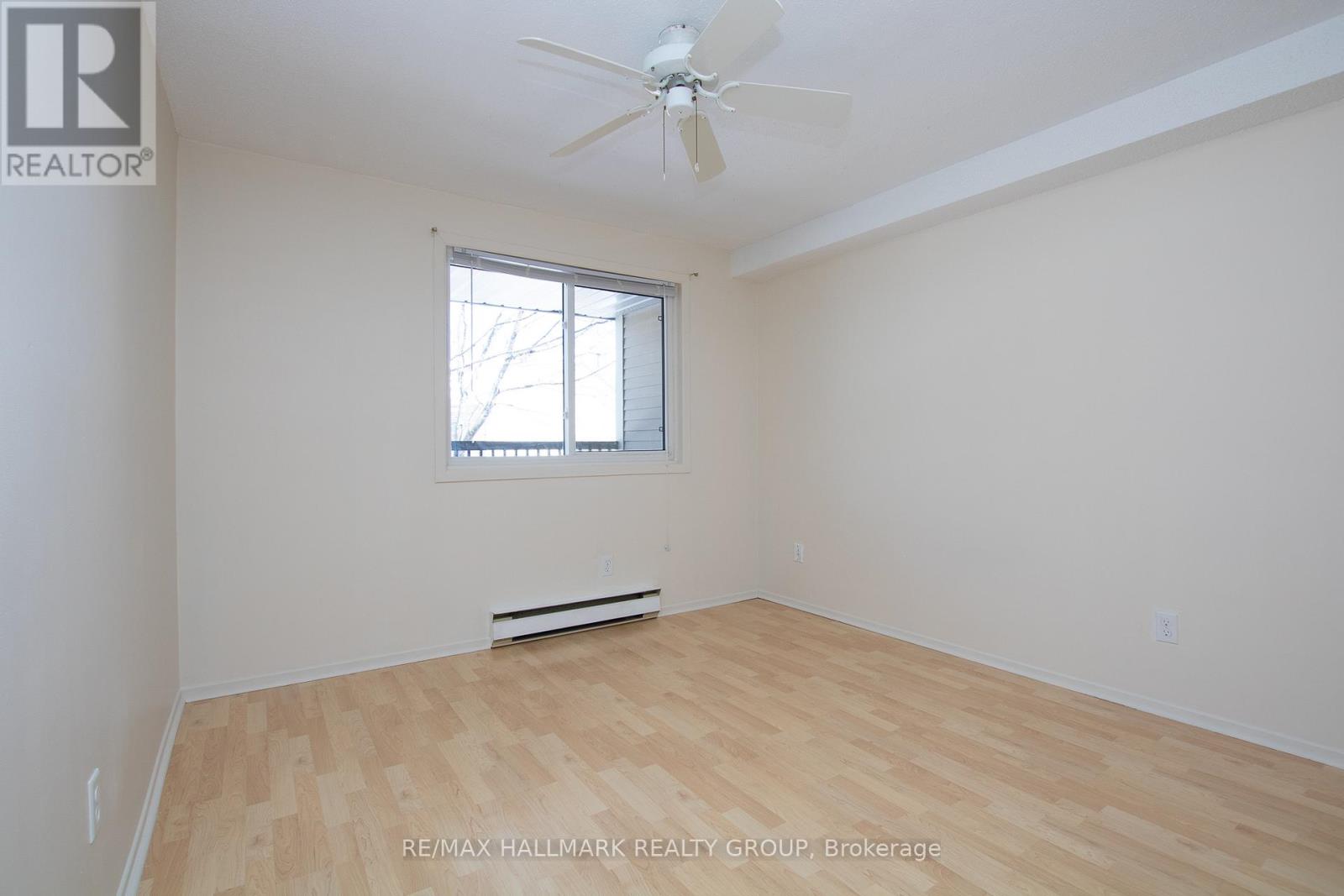 Photo 17 of 210 6376 Bilberry Drive, Ottawa ON