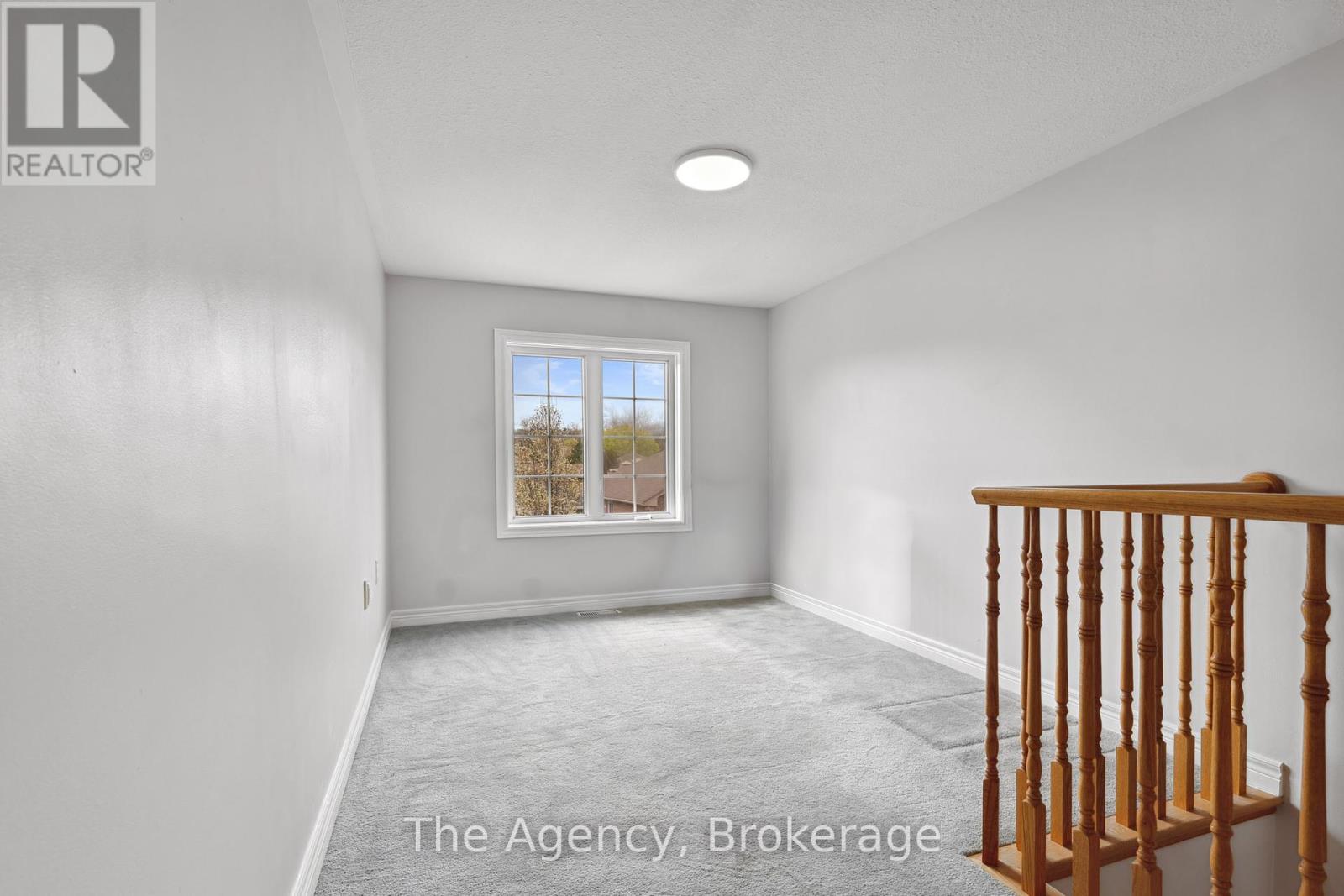 Photo 17 of 3919 Durban Lane, Lincoln ON