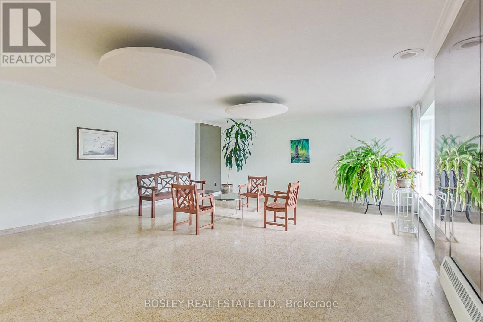 Photo 20 of 304 800 Kennedy Road, Toronto ON