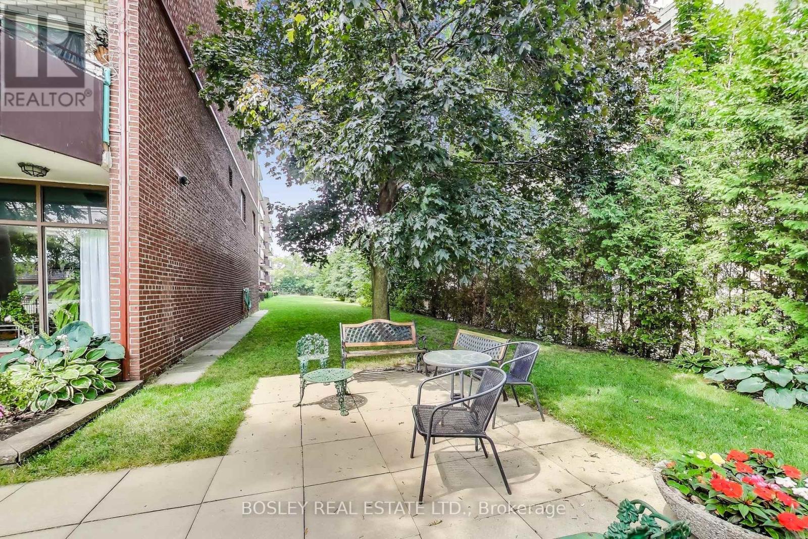 Photo 25 of 304 800 Kennedy Road, Toronto ON