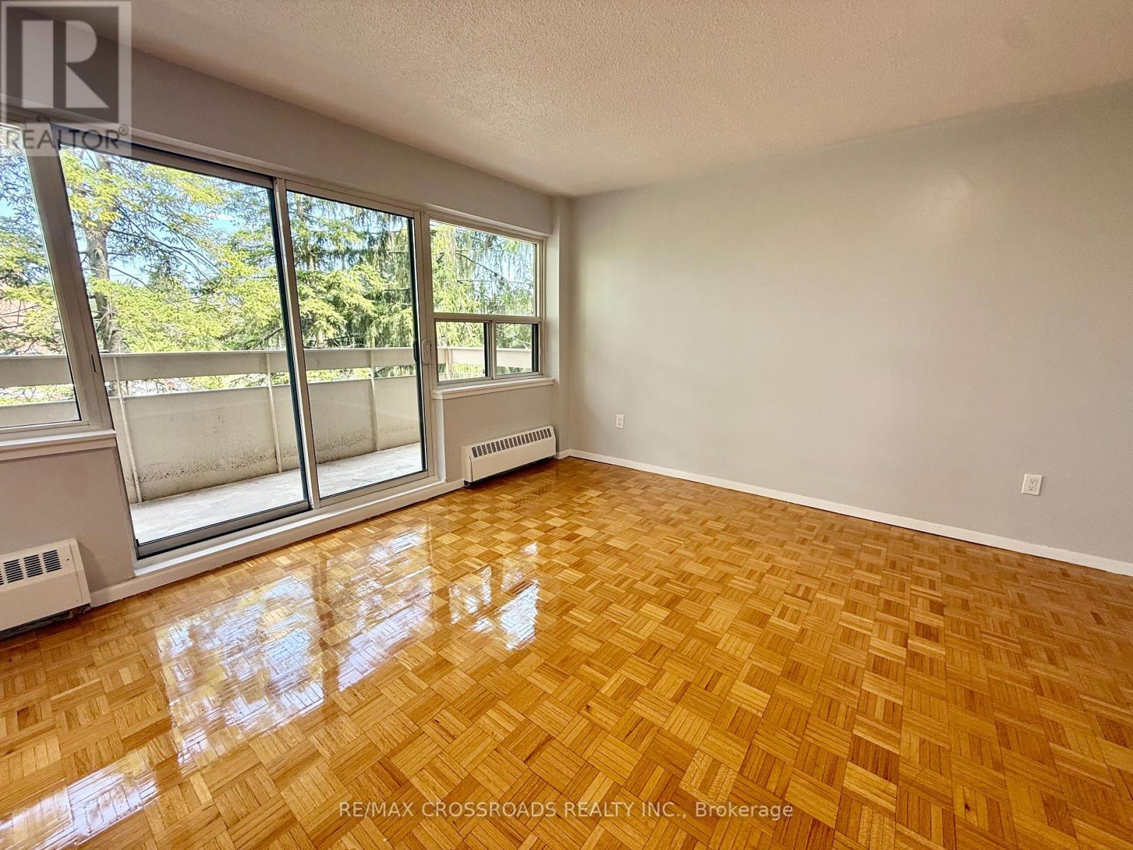 Photo 2 of 201 1191 Ellesmere Road, Toronto ON