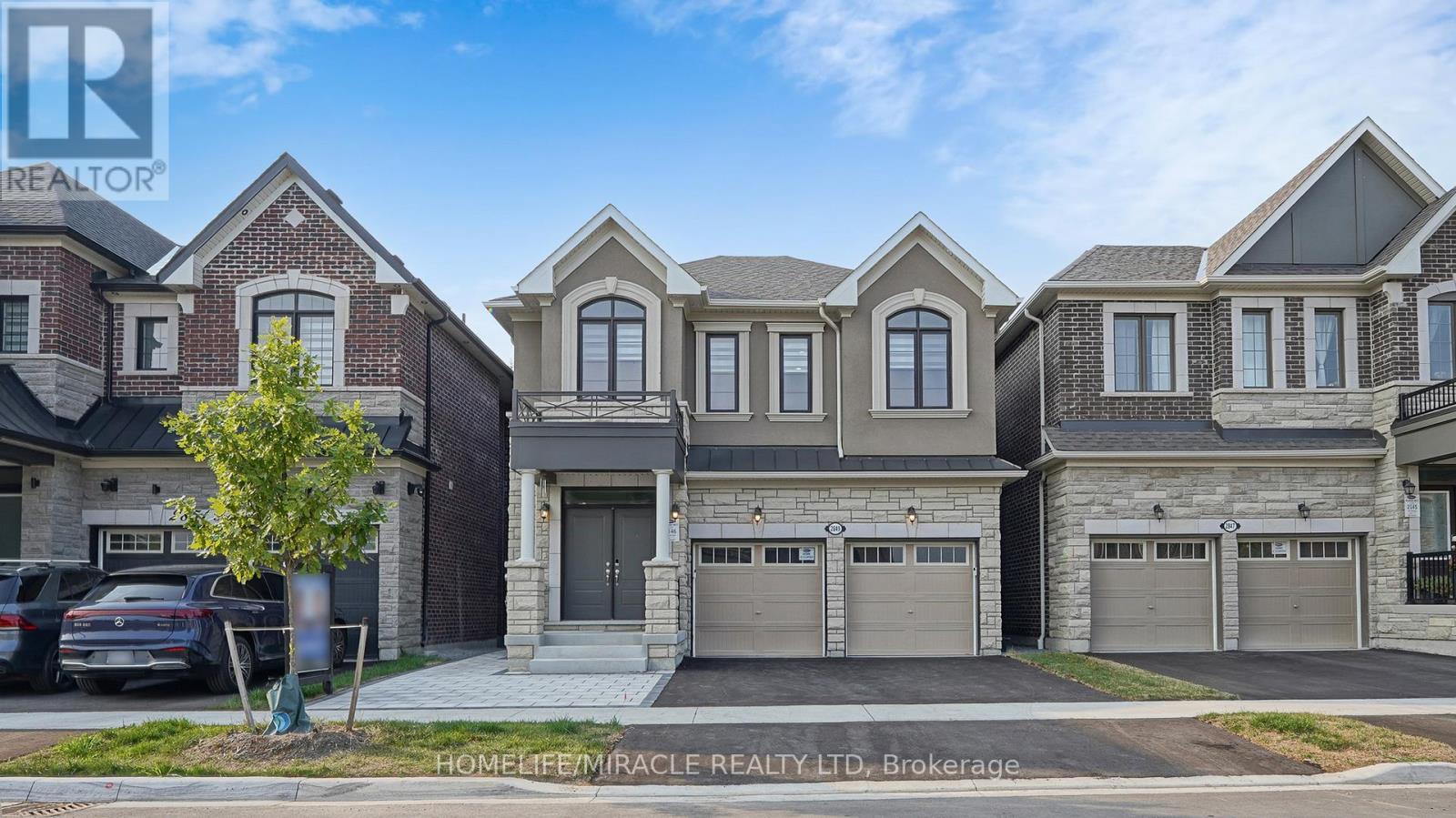 Photo 1 of 2849 Foxden Square, Pickering ON
