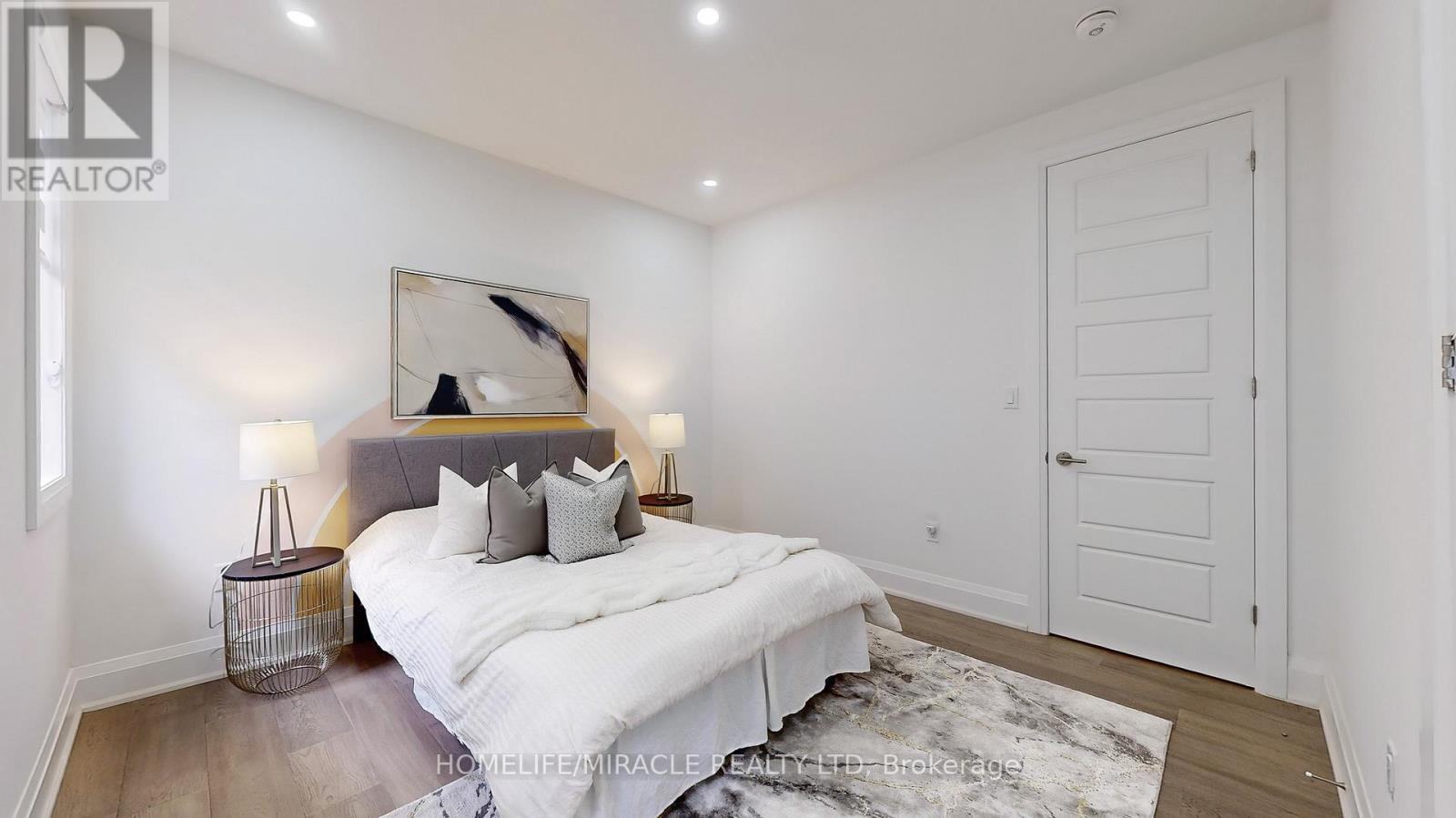 Photo 29 of 2849 Foxden Square, Pickering ON
