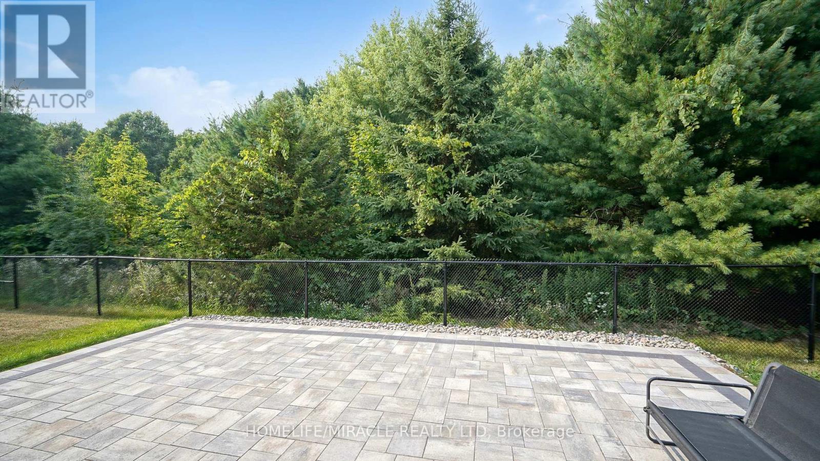 Photo 39 of 2849 Foxden Square, Pickering ON