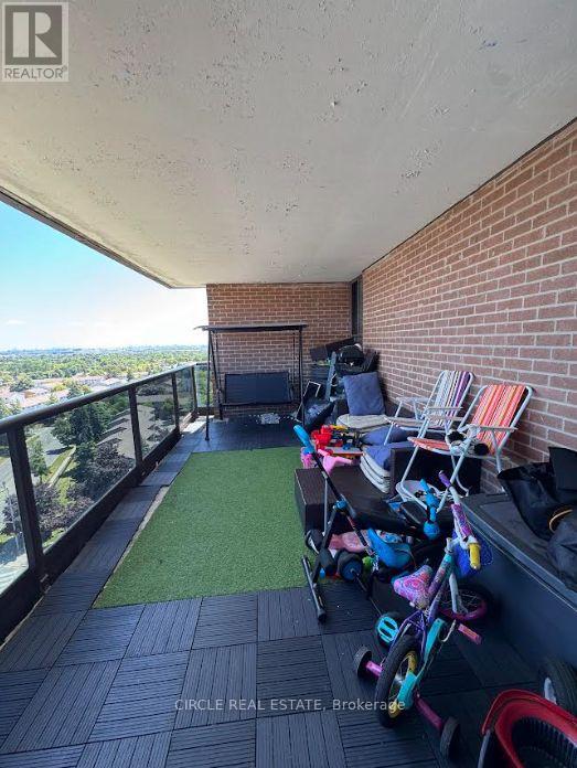 Photo 12 of 1204 4 Lisa Street, Brampton ON