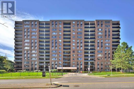 Photo 1 of 1204 4 Lisa Street, Brampton ON