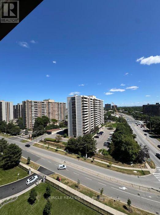 Photo 13 of 1204 4 Lisa Street, Brampton ON