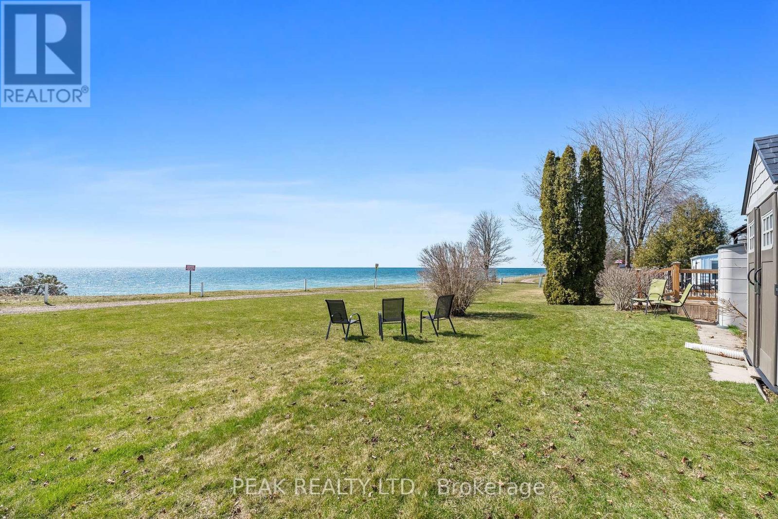 Photo 35 of 71 Bluffs Road, Clarington ON