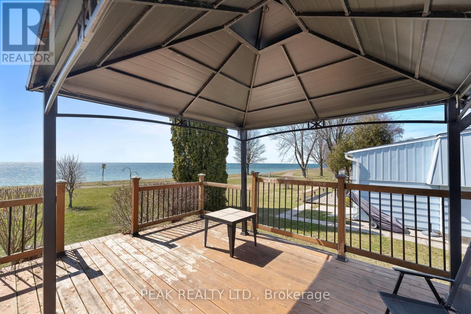 Photo 10 of 71 Bluffs Road, Clarington ON