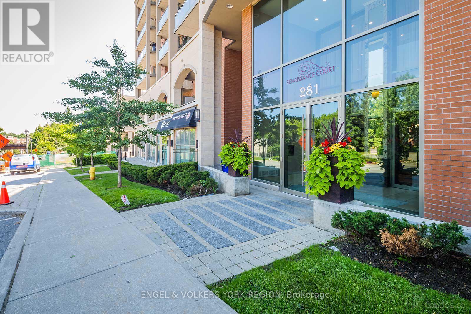 Photo 4 of 106 281 Woodbridge Avenue, Vaughan ON