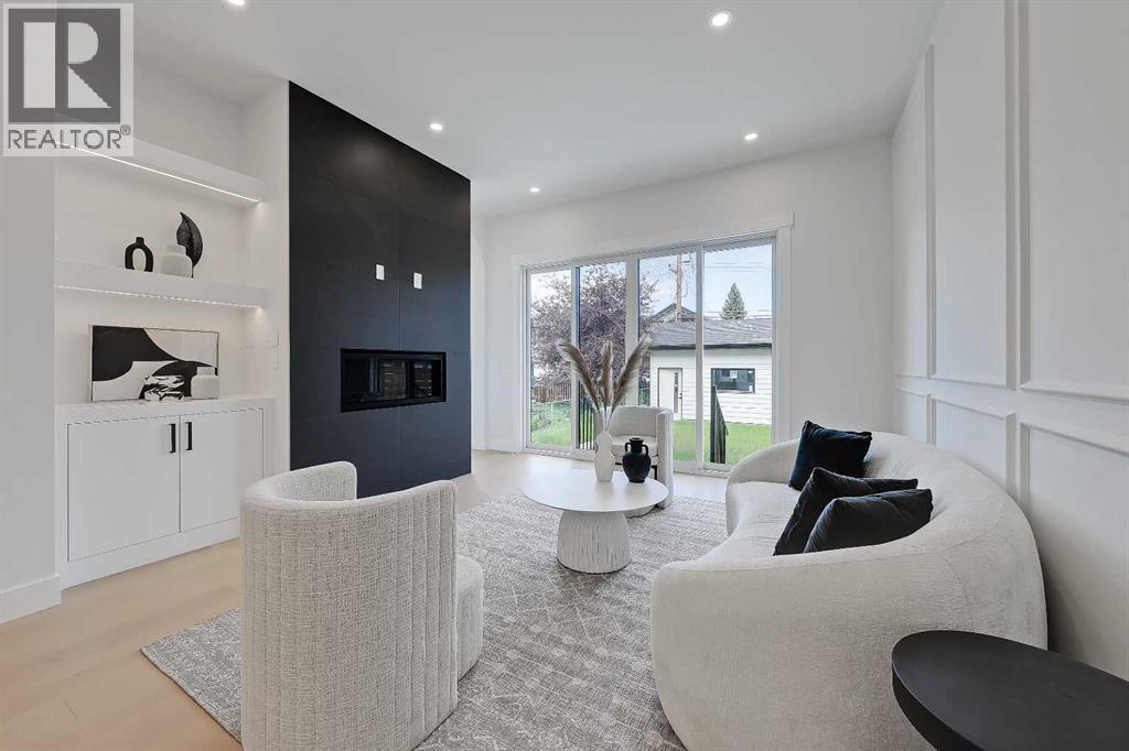 Single Family House for Sale in   Avenue Mount Pleasant Calgary 