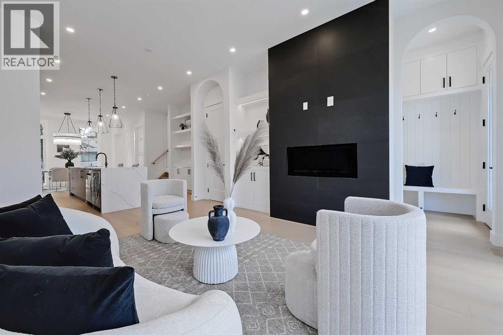 Single Family House for Sale in   Avenue Mount Pleasant Calgary 