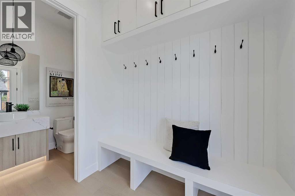 Single Family House for Sale in   Avenue Mount Pleasant Calgary 