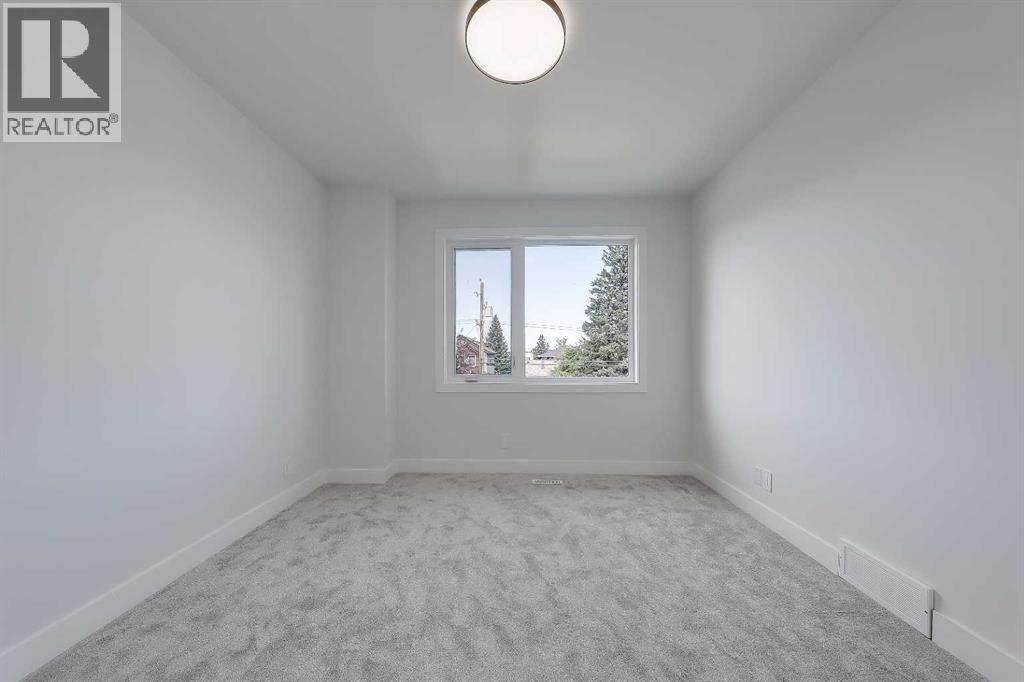 Single Family House for Sale in   Avenue Mount Pleasant Calgary 