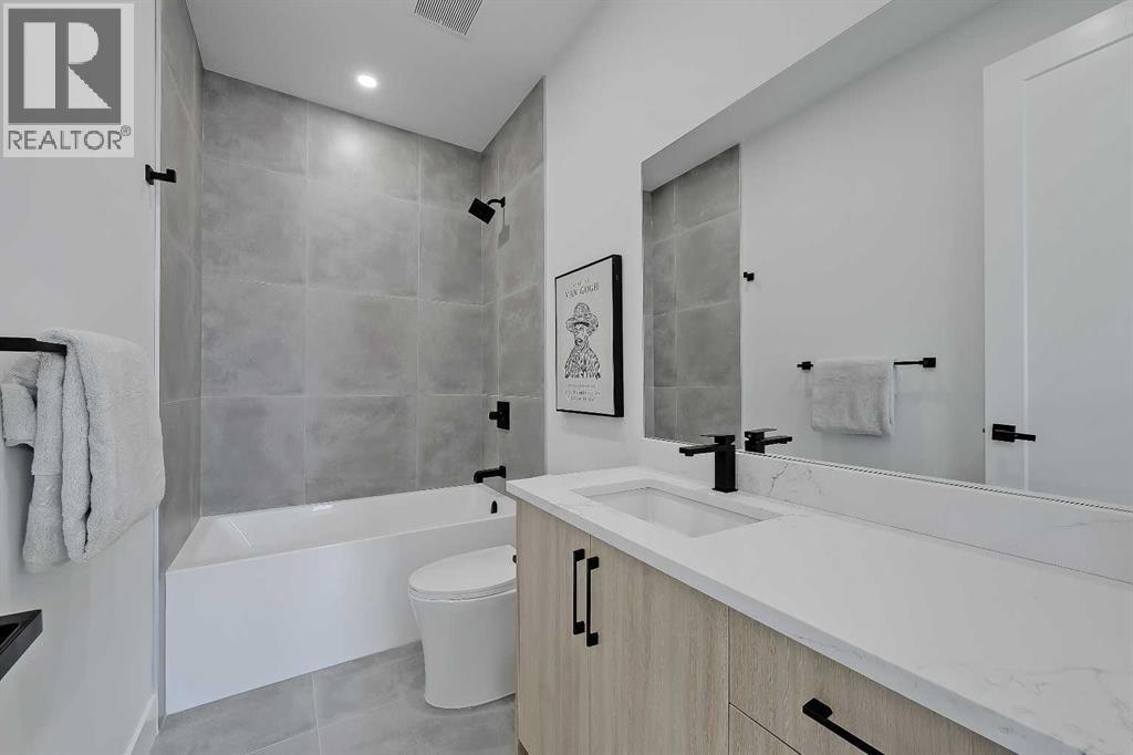 Single Family House for Sale in   Avenue Mount Pleasant Calgary 