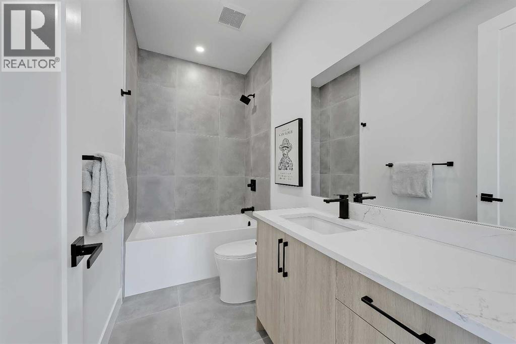Single Family House for Sale in   Avenue Mount Pleasant Calgary 