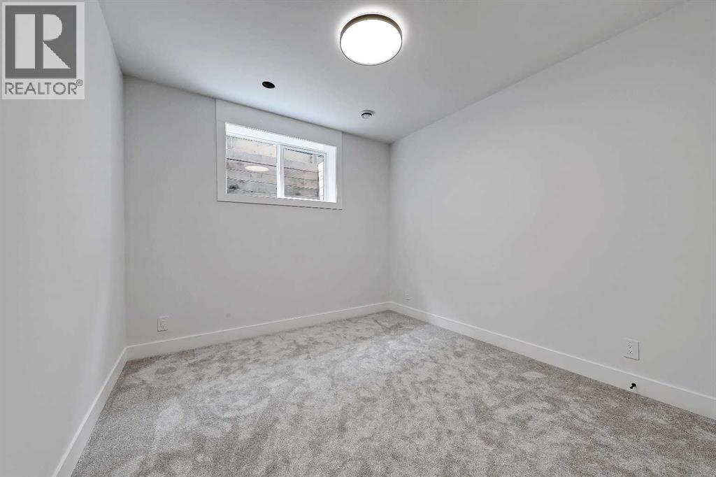 Single Family House for Sale in   Avenue Mount Pleasant Calgary 