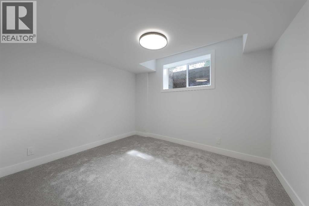 Single Family House for Sale in   Avenue Mount Pleasant Calgary 