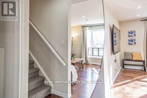Photo 10 of 272 Phillip Murray Avenue N, Oshawa ON