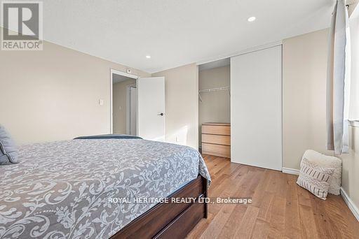 Photo 22 of 272 Phillip Murray Avenue N, Oshawa ON