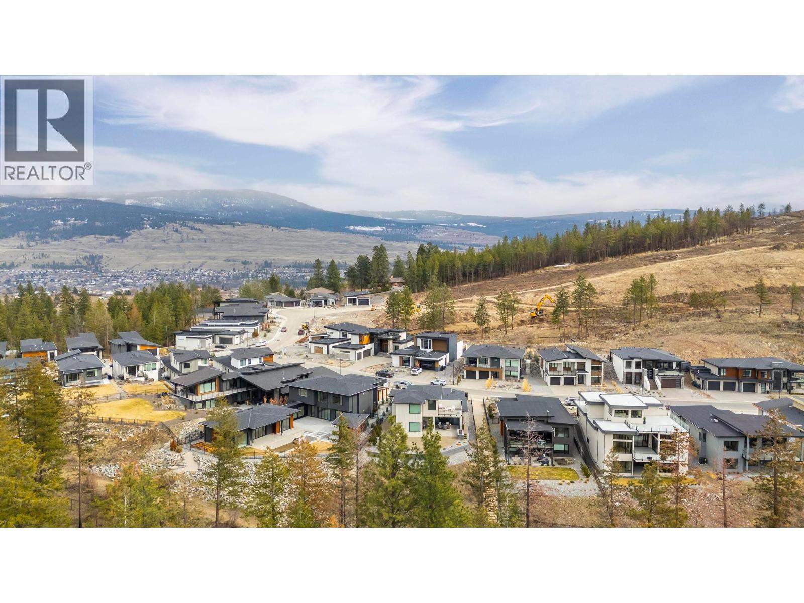  10245 Beacon Hill Drive, Lake Country