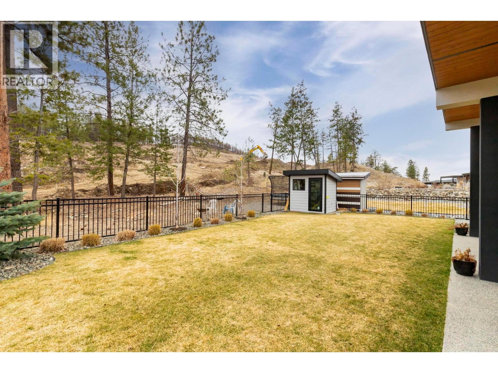  10245 Beacon Hill Drive, Lake Country