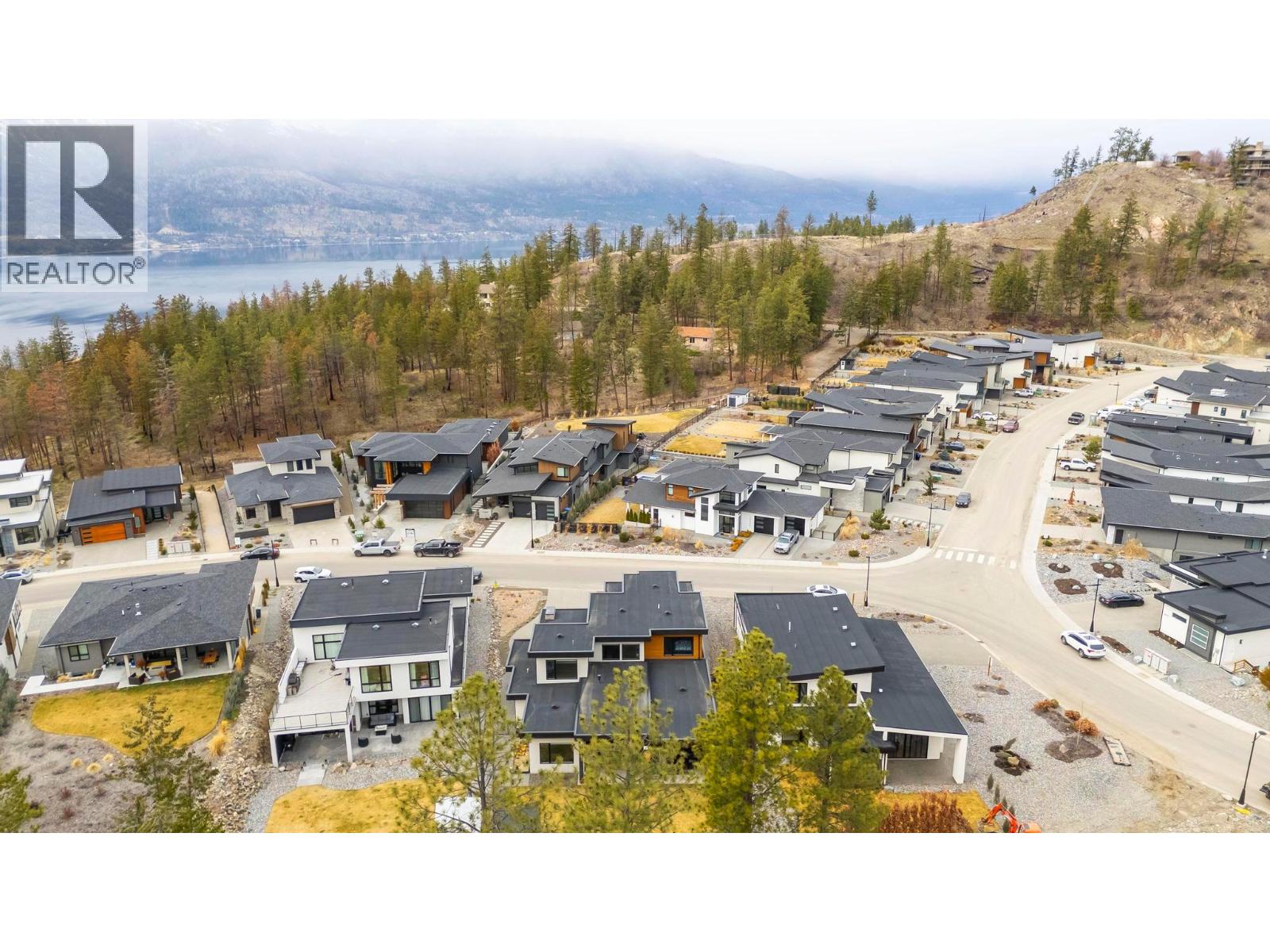  10245 Beacon Hill Drive, Lake Country