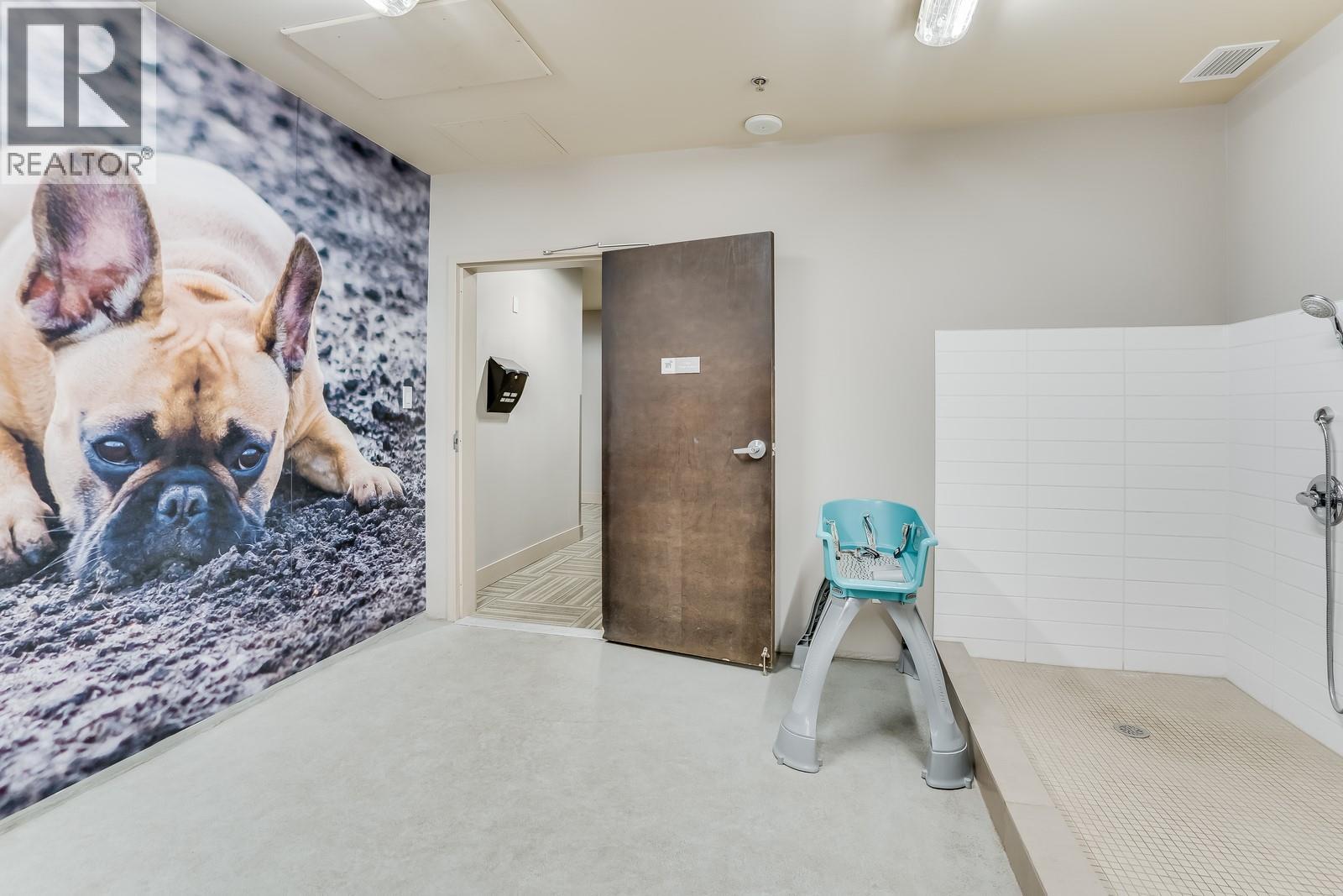 Photo 10 of 2040 Springfield Road Unit 1208, Kelowna BC