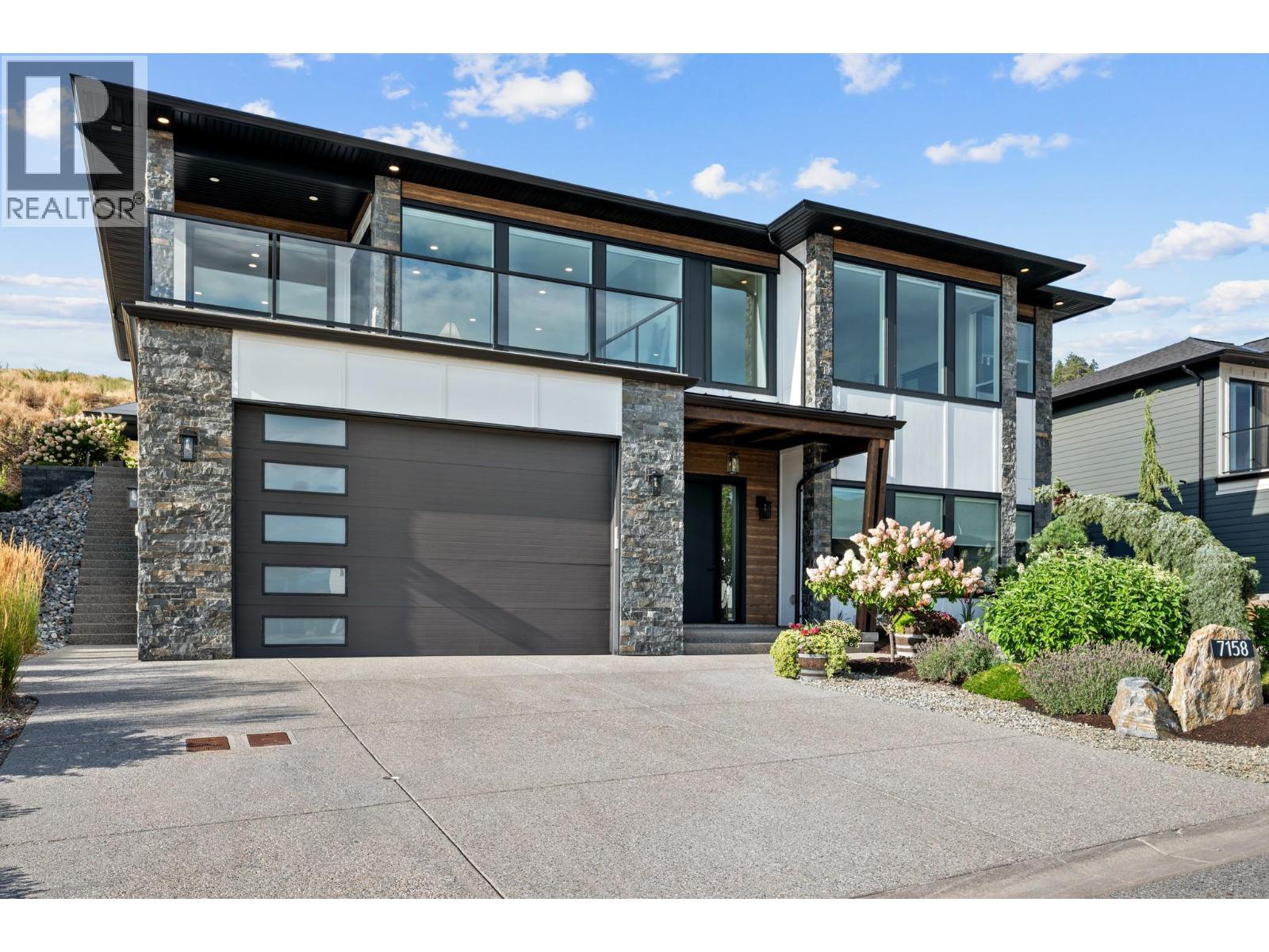 7158 Apex Drive, Vernon