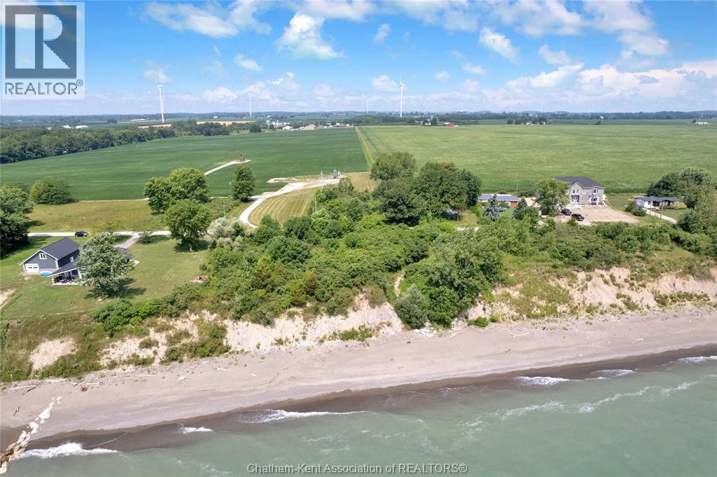 Photo 8 of 1281 Bluff Line, Wheatley ON