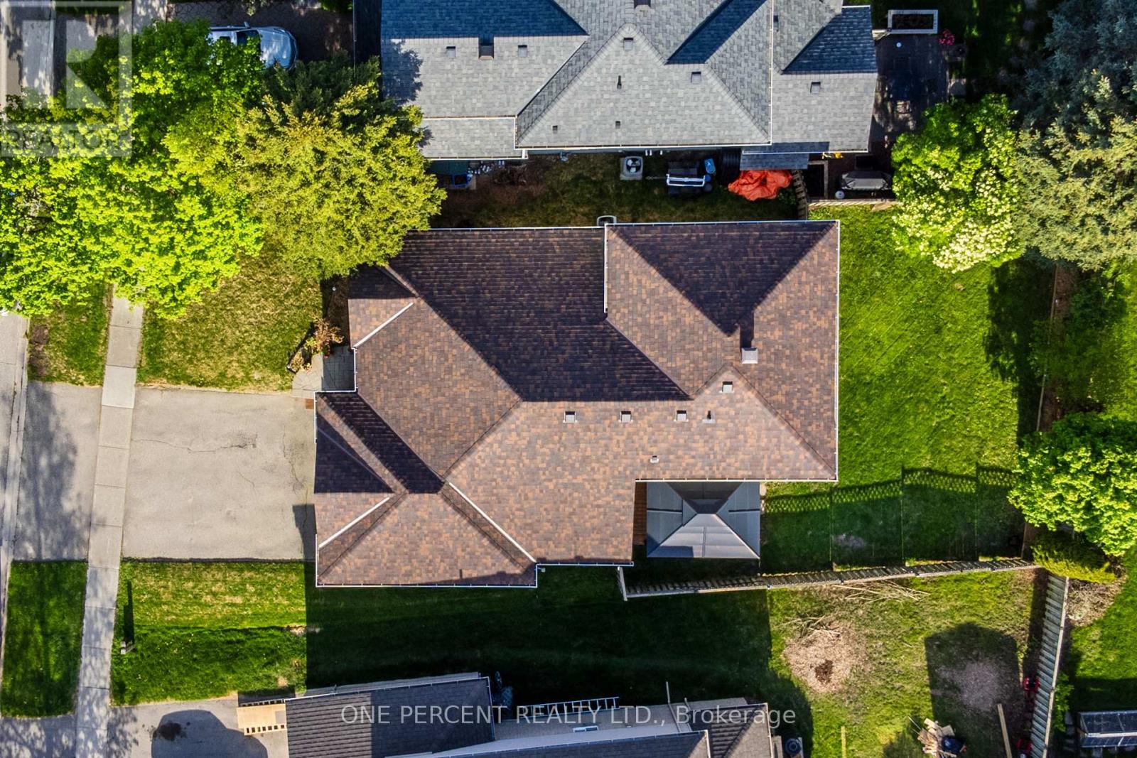 Photo 41 of 240 Walsh Crescent, Orangeville ON