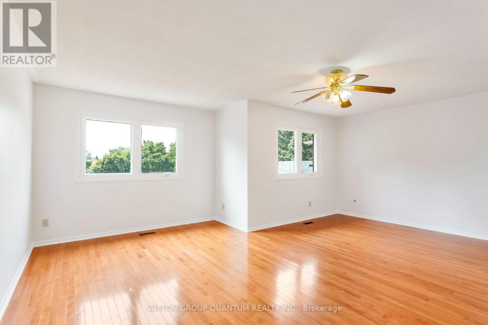 Photo 1 of 4504 Haydock Park Drive, Mississauga ON