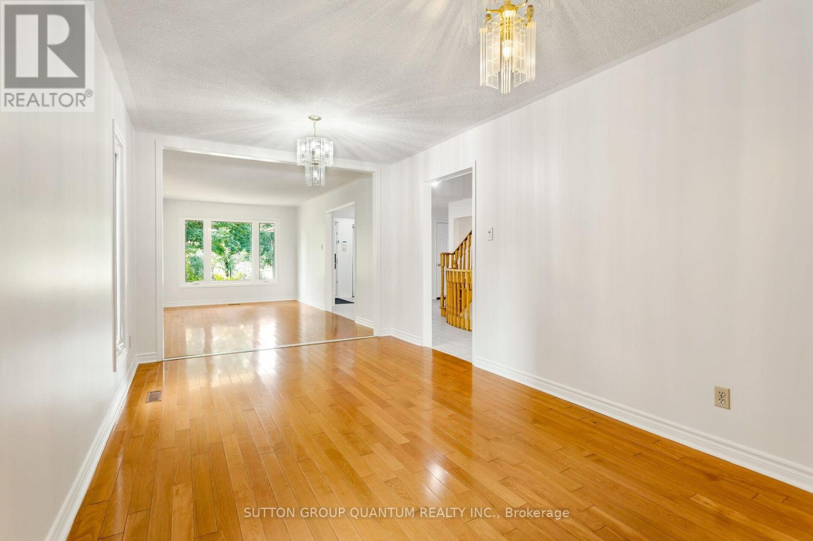 Photo 28 of 4504 Haydock Park Drive, Mississauga ON