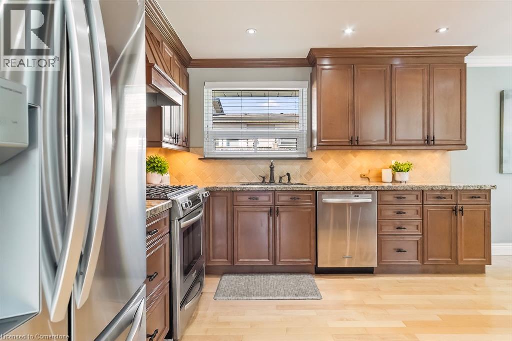 Photo 26 of 1257 Hillview Crescent, Oakville ON