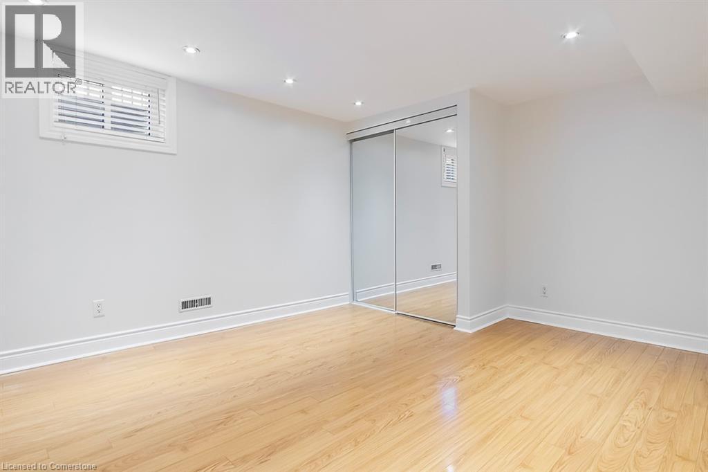 Photo 36 of 1257 Hillview Crescent, Oakville ON