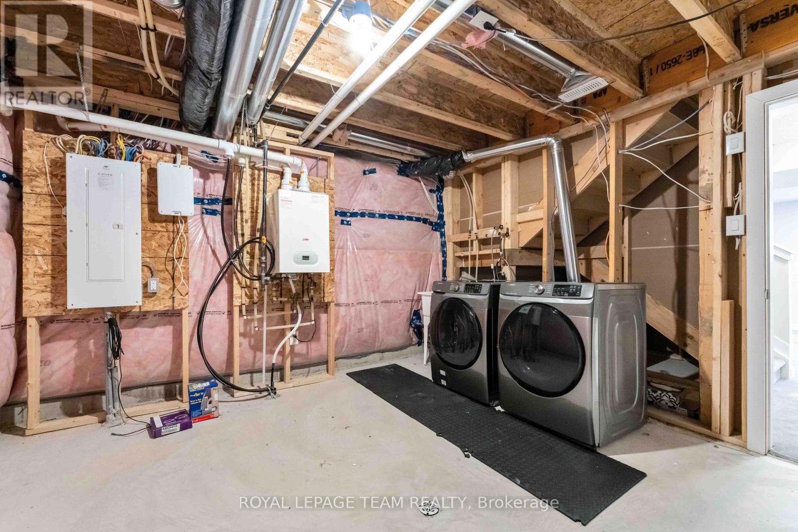 Photo 31 of 3040 Travertine Way, Ottawa ON