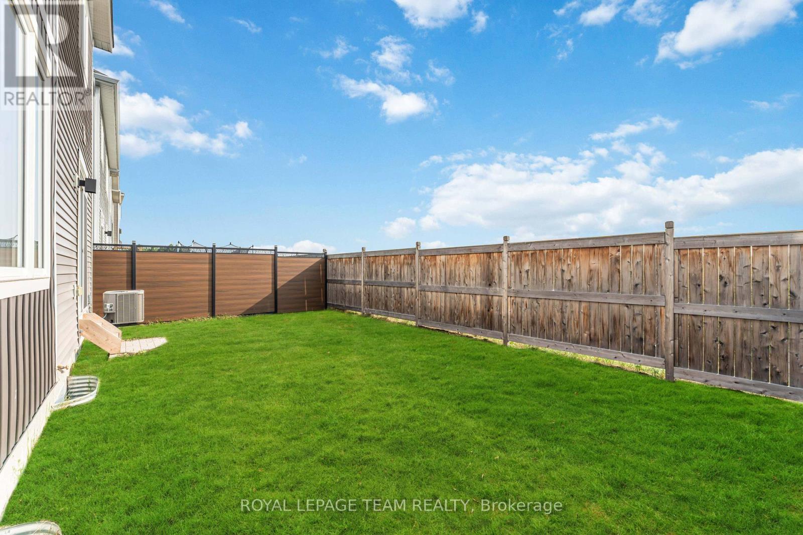 Photo 22 of 3040 Travertine Way, Ottawa ON